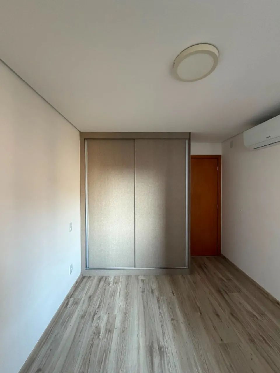 LINDO APTO PARA LOCAÇÃO NO SAVASSI BH