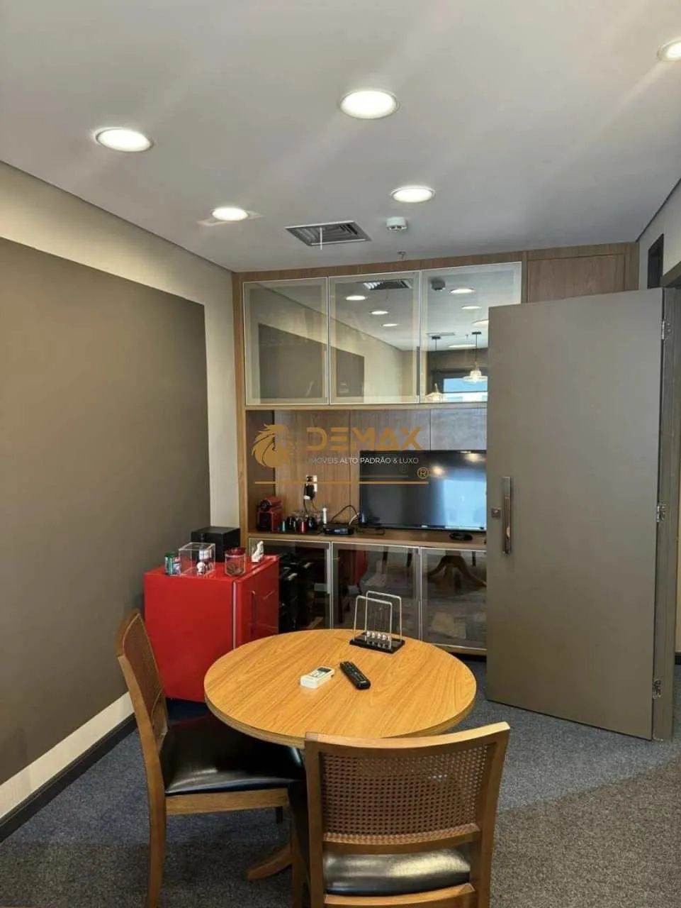 Vende Sala Comercial 43m² Parque Residencial Aquarius, SJC - Foto 4
