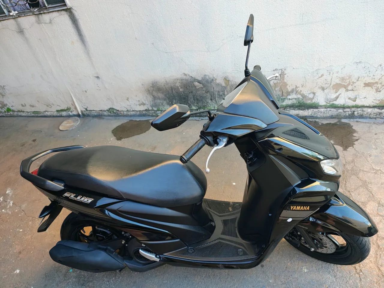 Fluo 125 com abs