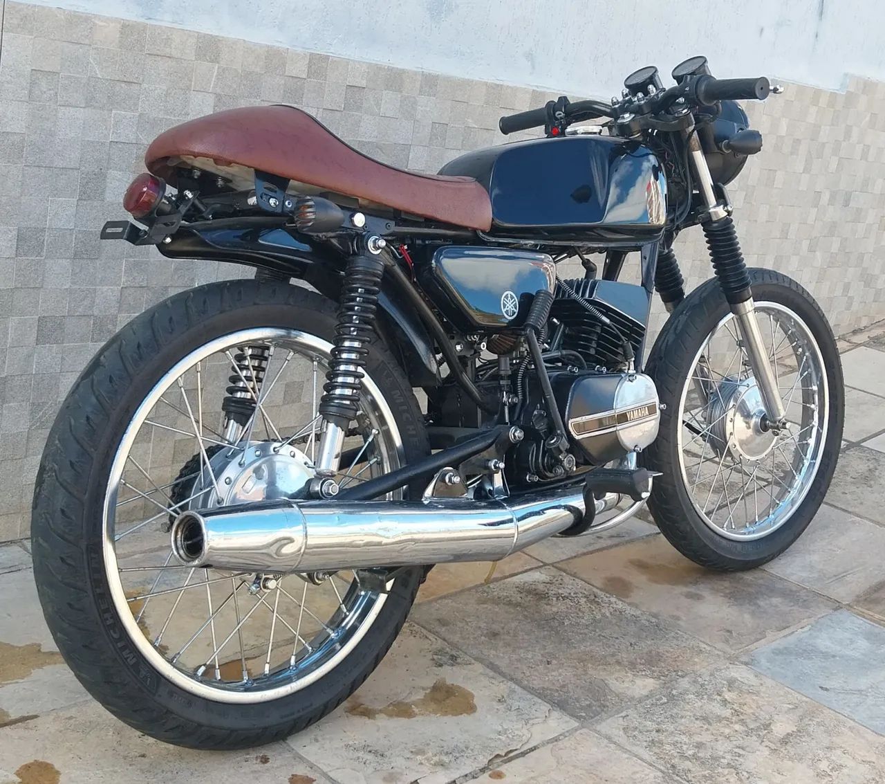 Vendo yamaha Rx 125 ano 1980.