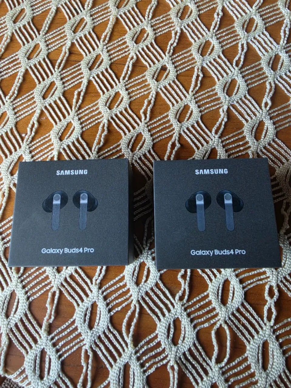 Galaxy buds 4 pro
