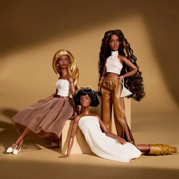 Kit #4 bineca barbie basics You Create