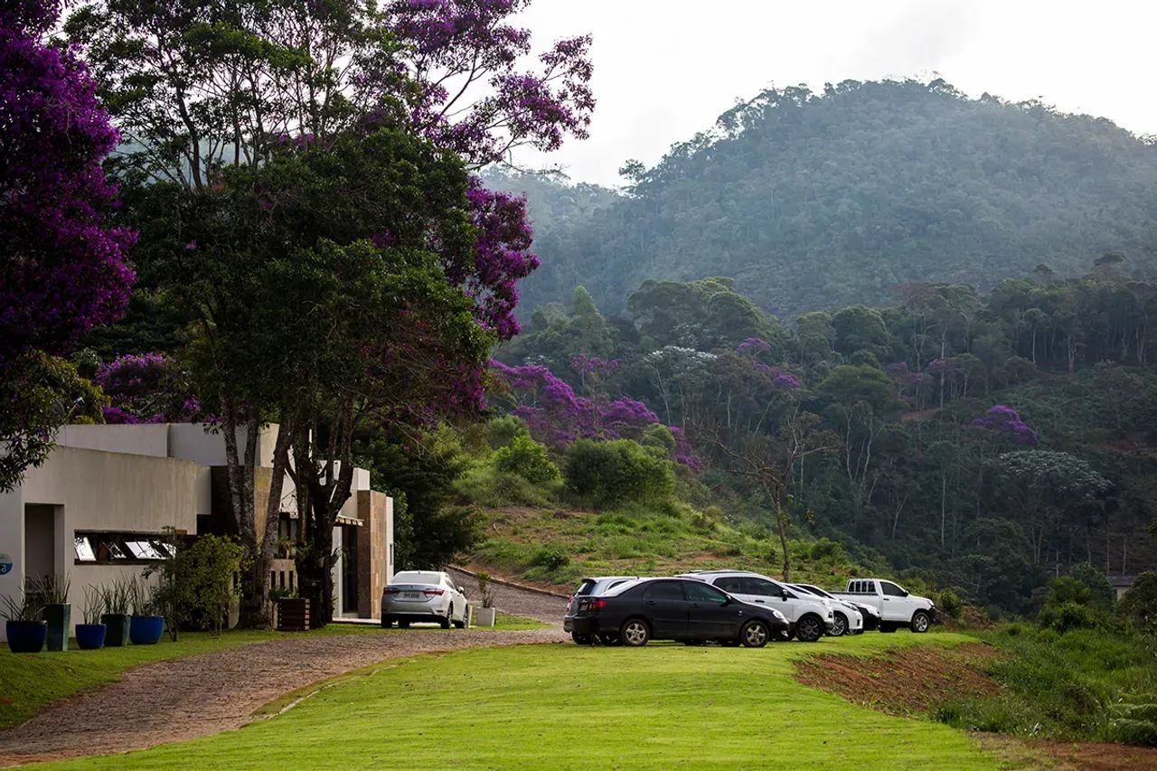 CONDOMÍNIO ESPELHO DÁGUA com 3.456m² - Foto 4