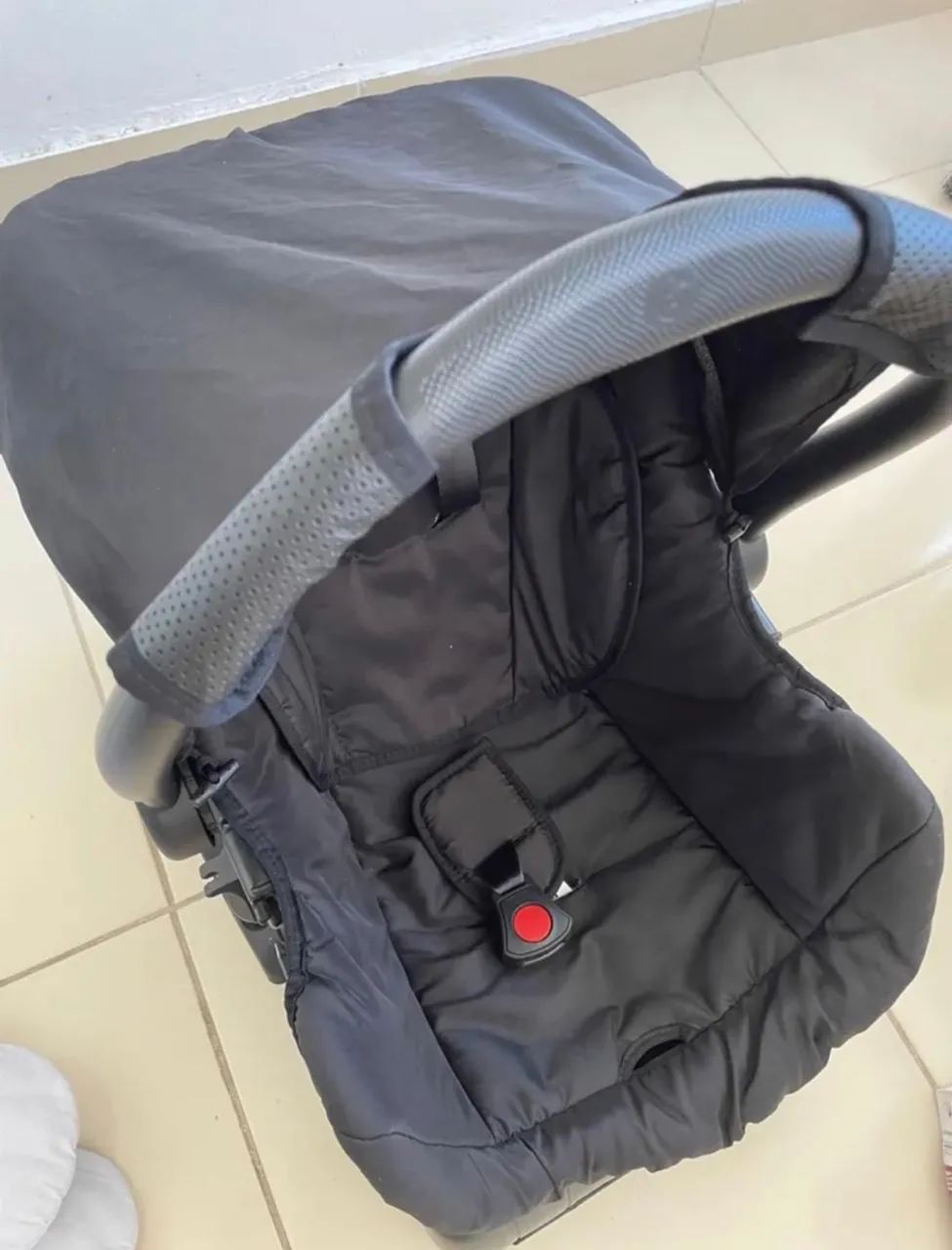 Bebê conforto com base de fixação  - Foto 3
