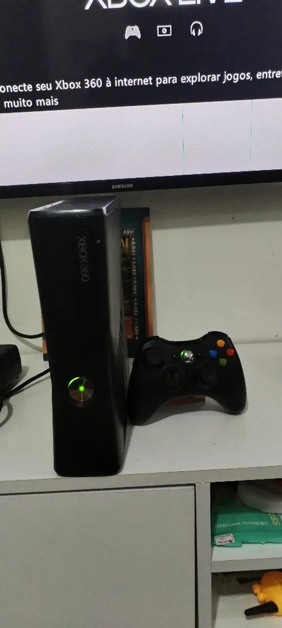 Xbox 360 slim com defeito 