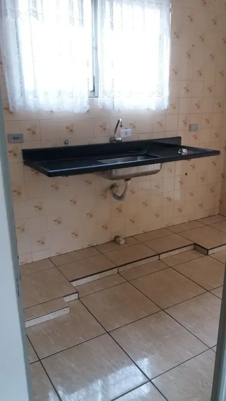 VENDO APTO OTIMA LOCALIZAÇÃO - Foto 2