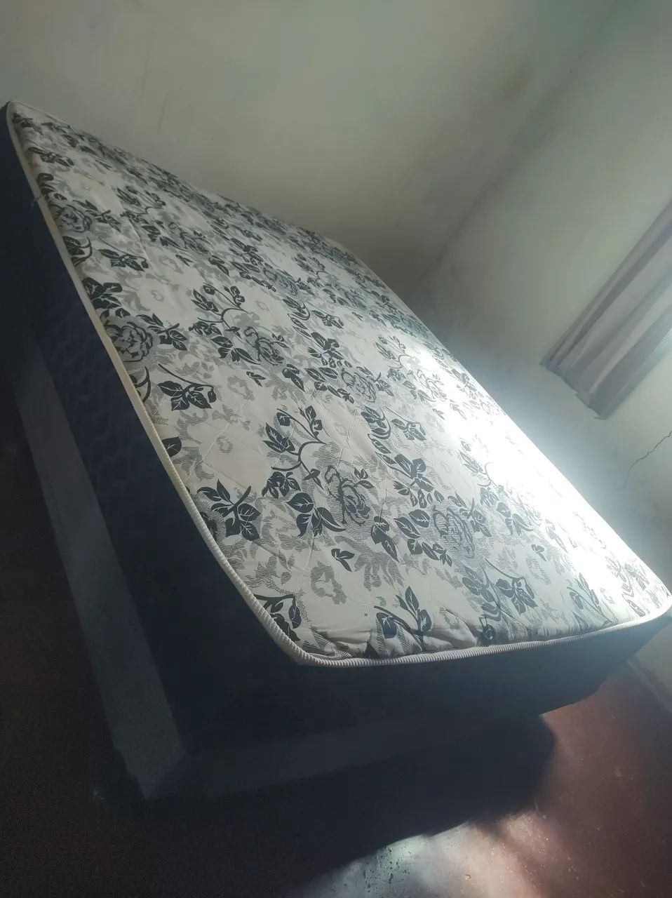 Vendo cama box conjugada casal - Foto 3
