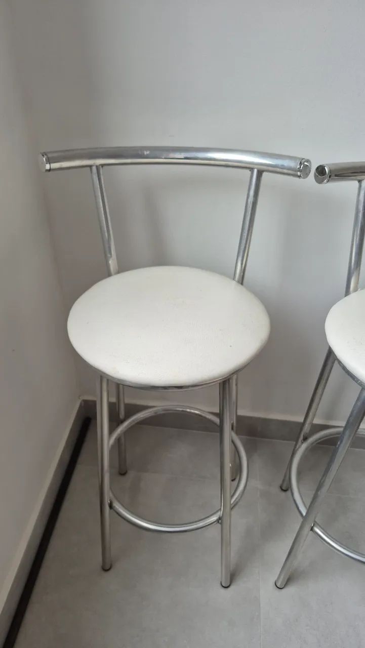Banquetas alta em Alumínio 