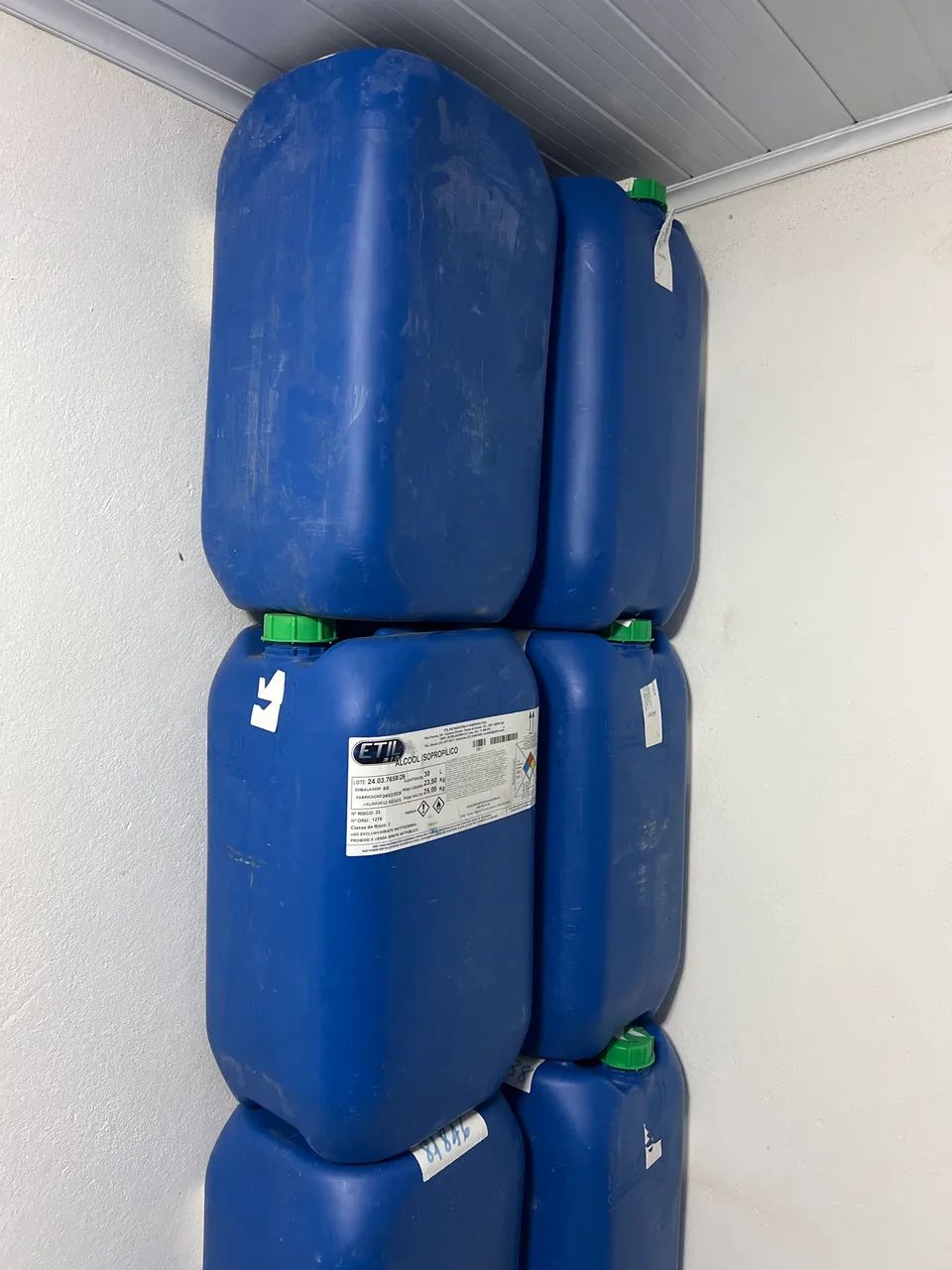 Vendo bombonas plásticas 30lt - Foto 2