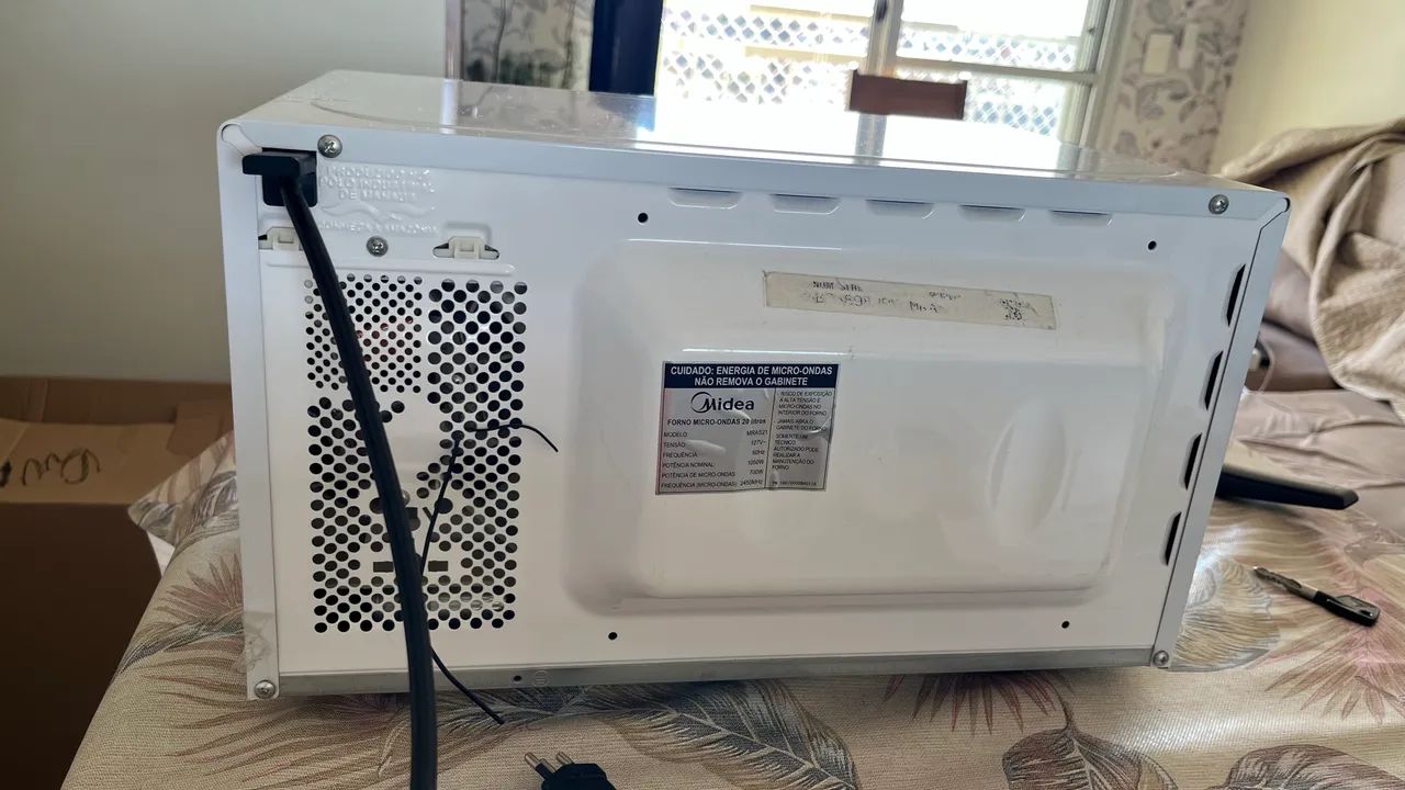 Microondas Midea 20L - Foto 3