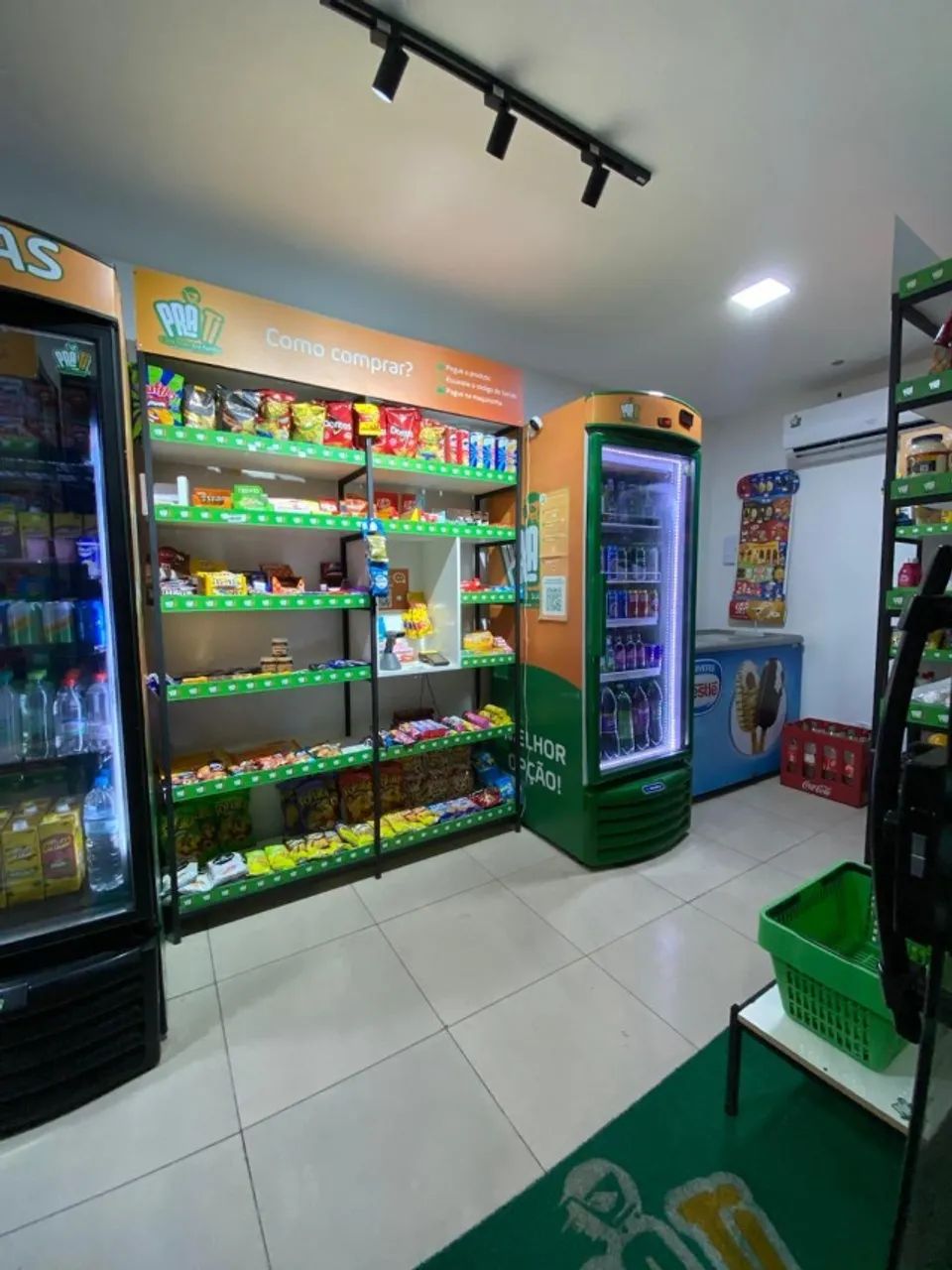 Vendo mercadinho autônomo completo em condomínio - Foto 3