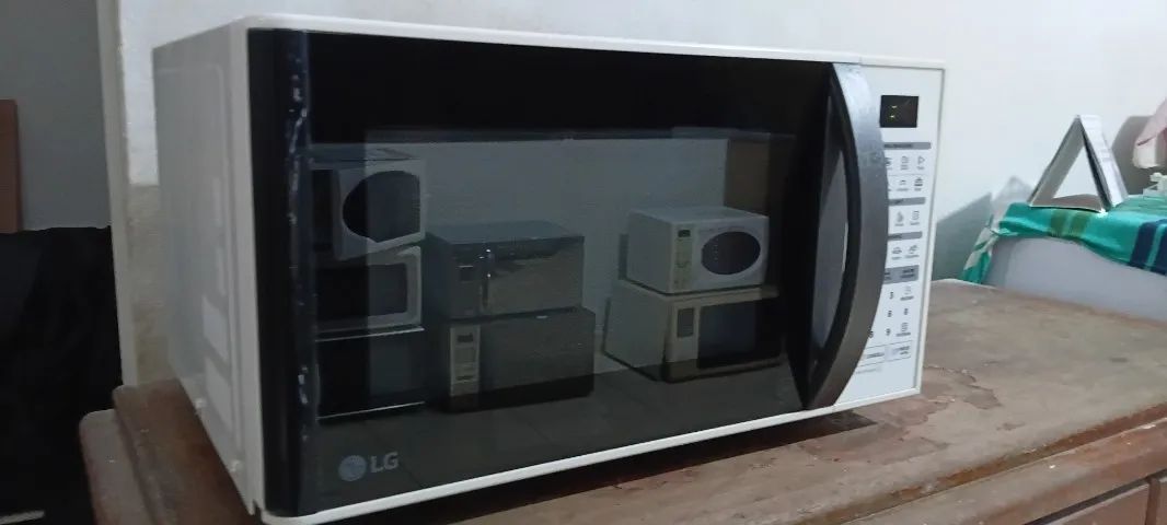 Microondas lg 30 litros - Foto 2