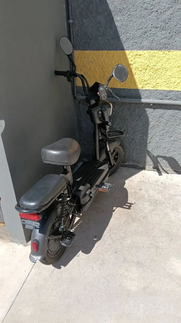 scooter elétrica Zyon 300W