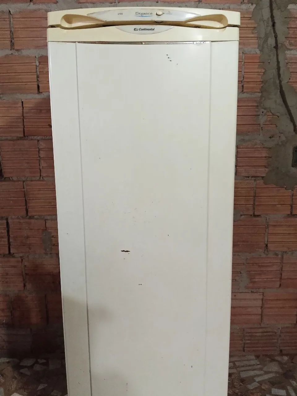 VENDE-SE GELADEIRA - Foto 2