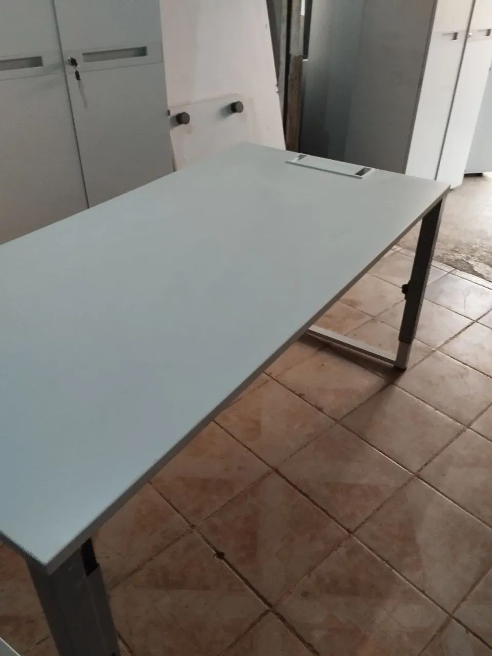 Mesas para escritório com regulagem  - Foto 5