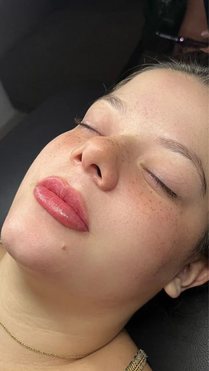 MICROPIGMENTAÇÃO LABIAL