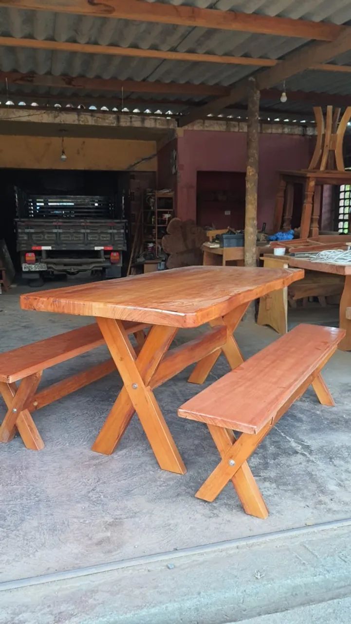 Vendo Mesa Rústica de Madeira Maciça de Jaqueira + 2 Bancos | Conjunto Completo - Foto 3