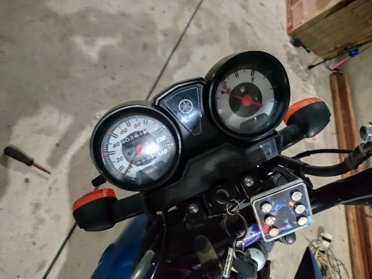 vendo essa YBR 125 factor - Foto 3