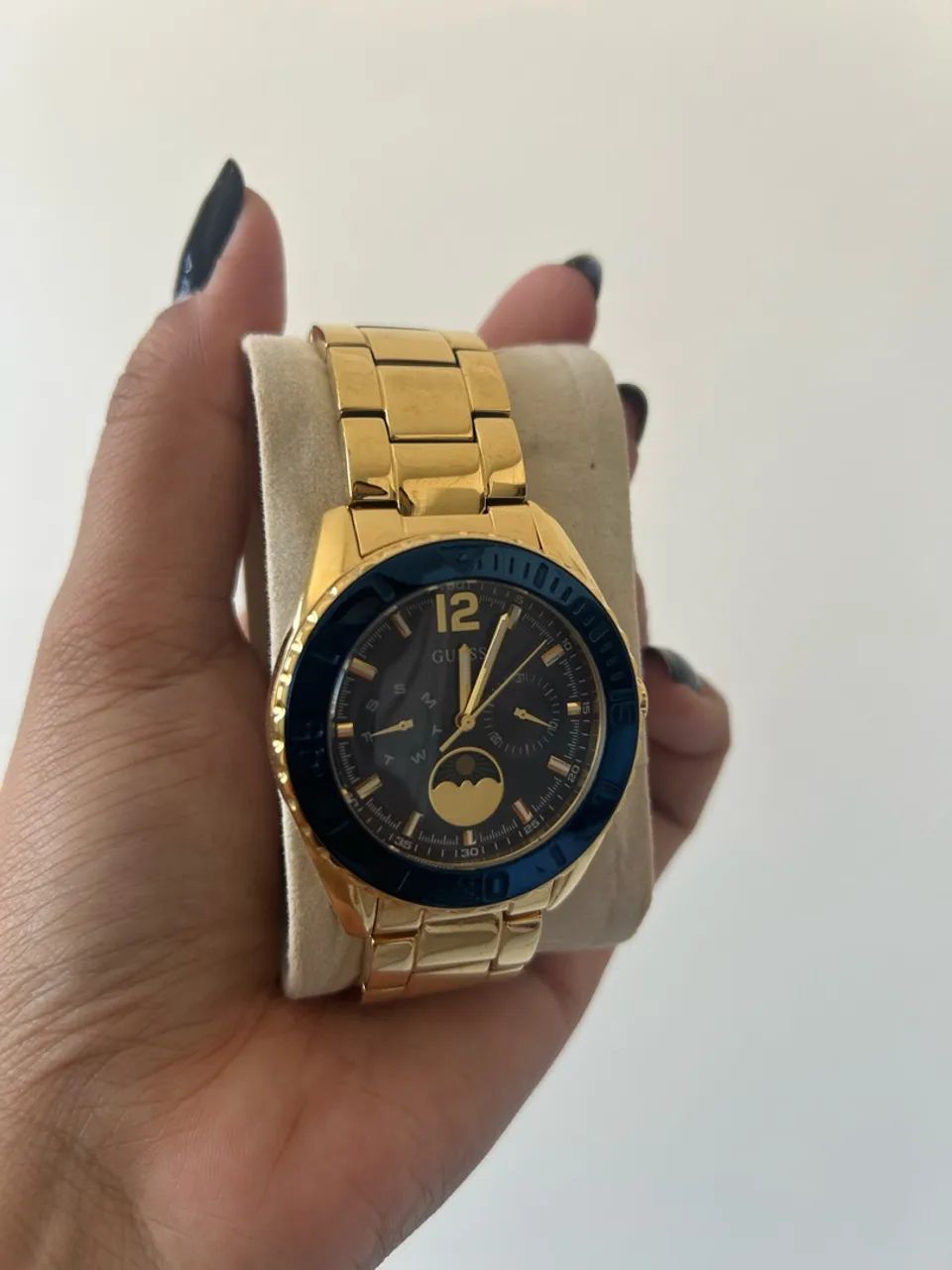 Relógio feminino Guess W0565L4 - Foto 3
