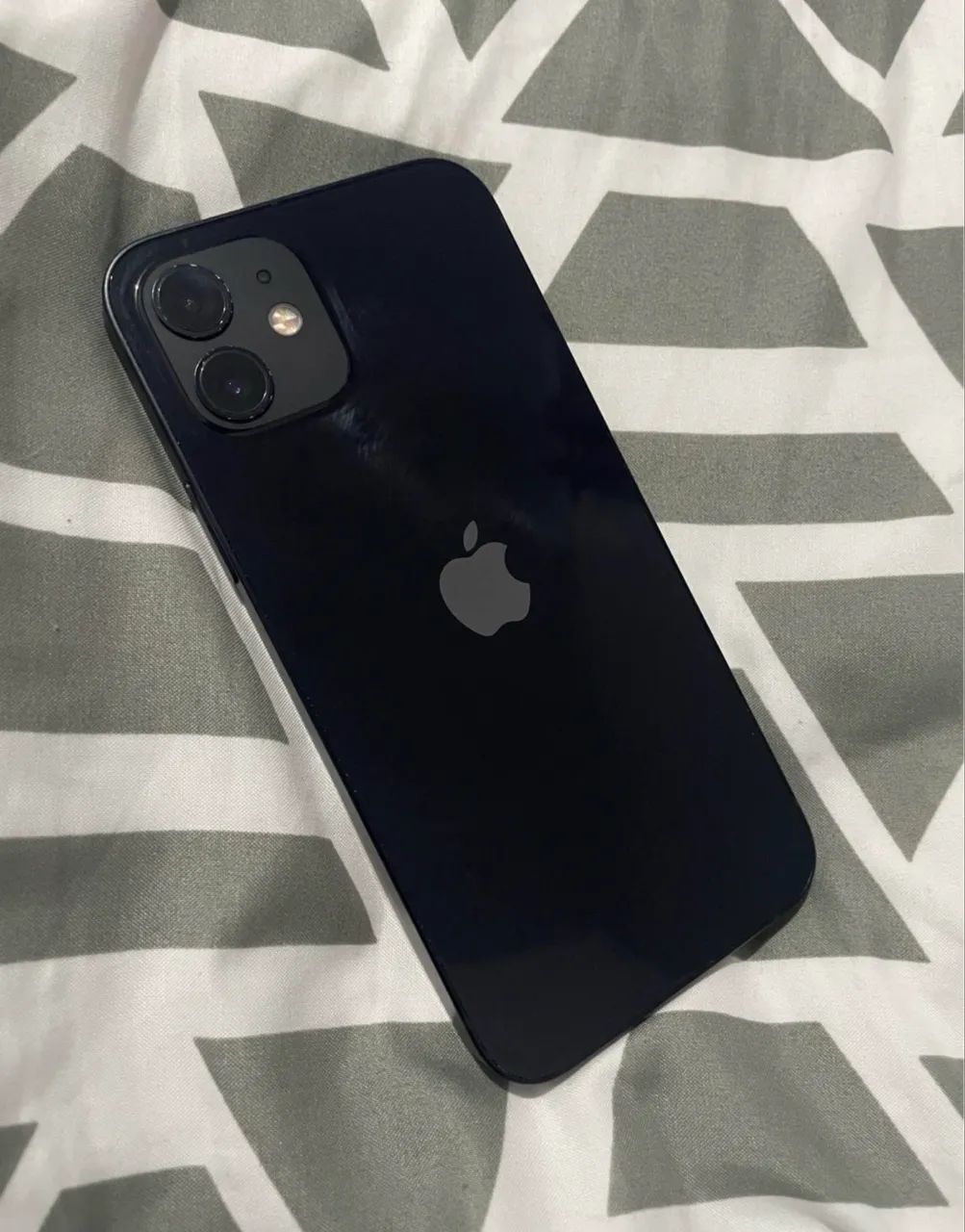 iPhone 12 Preto 64gb - EM PERFEITAS CONDIÇÕES - Celulares e