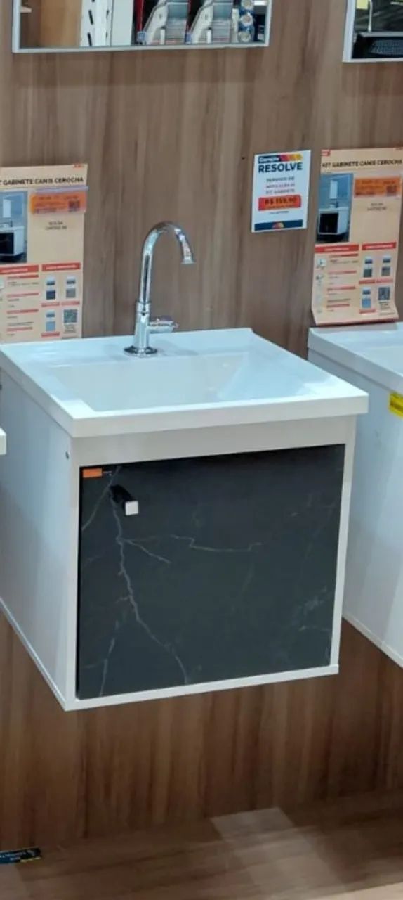 Vende-se uma bancada de banheiro.