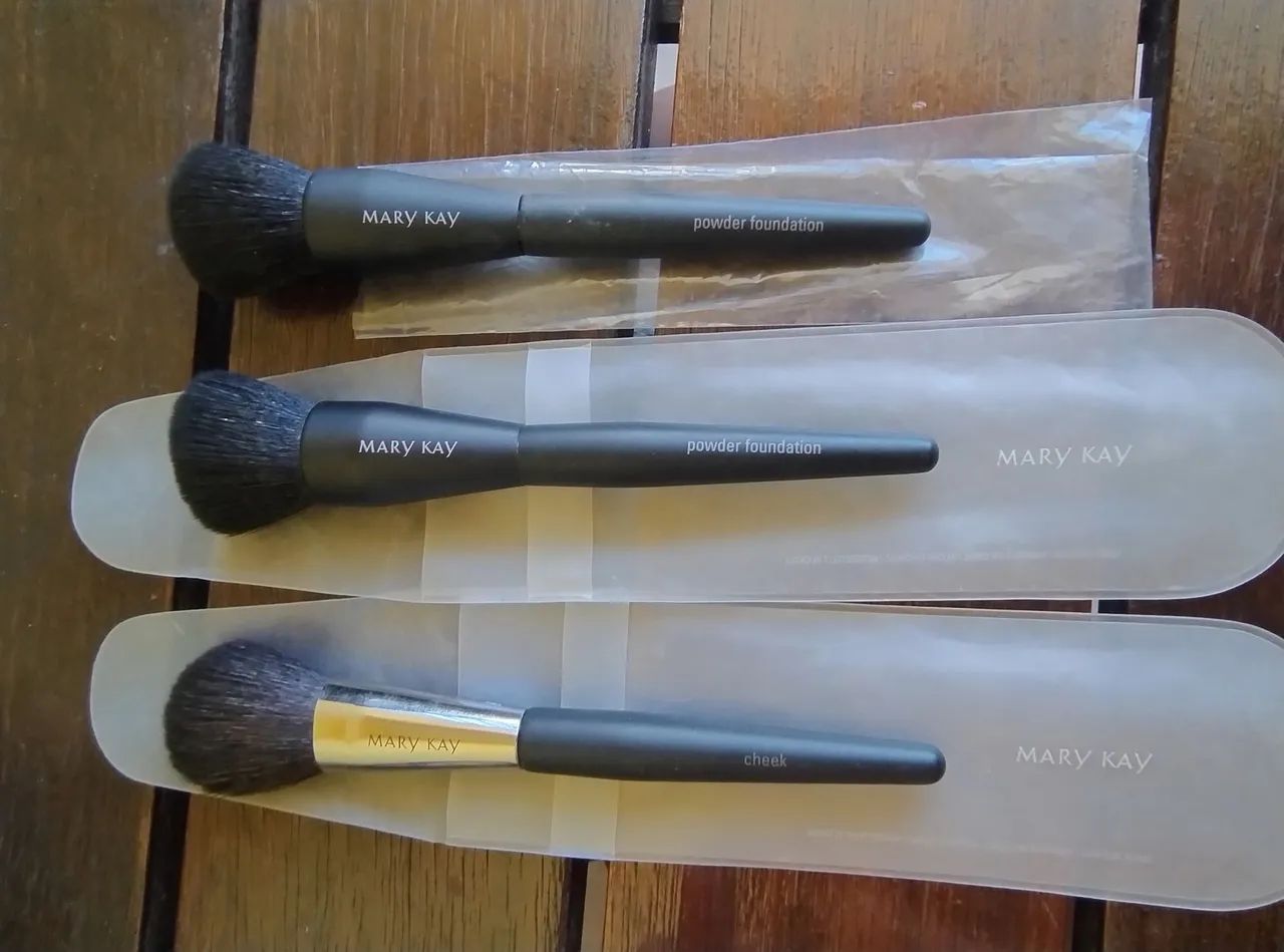 Pincel para Esfumar Mary Kay (Eye Smudger Brush) - Foto 2