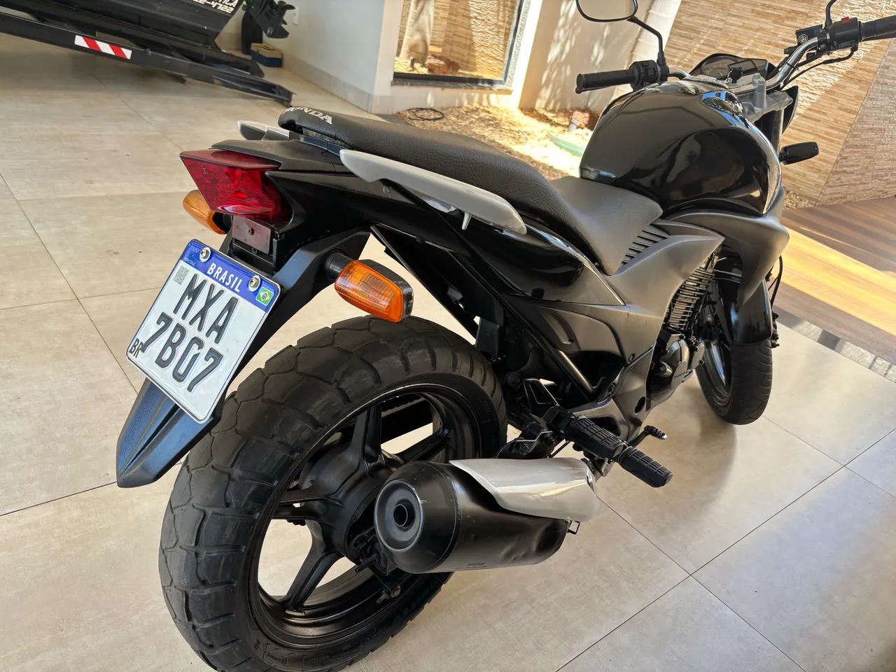 Vendo CB 300R 2010  - Foto 3