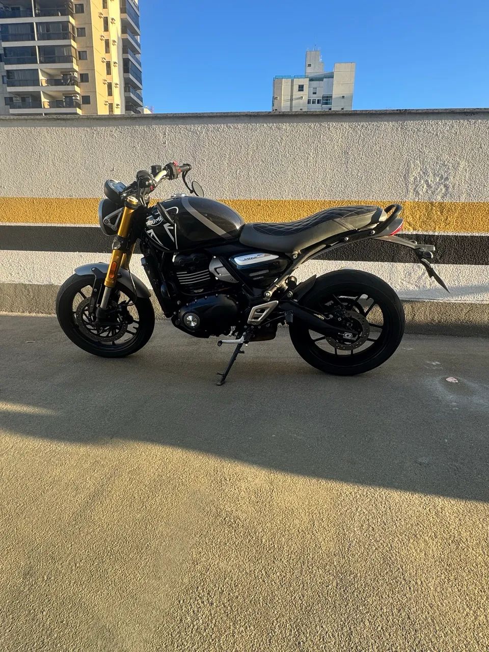 Triumph speed 400