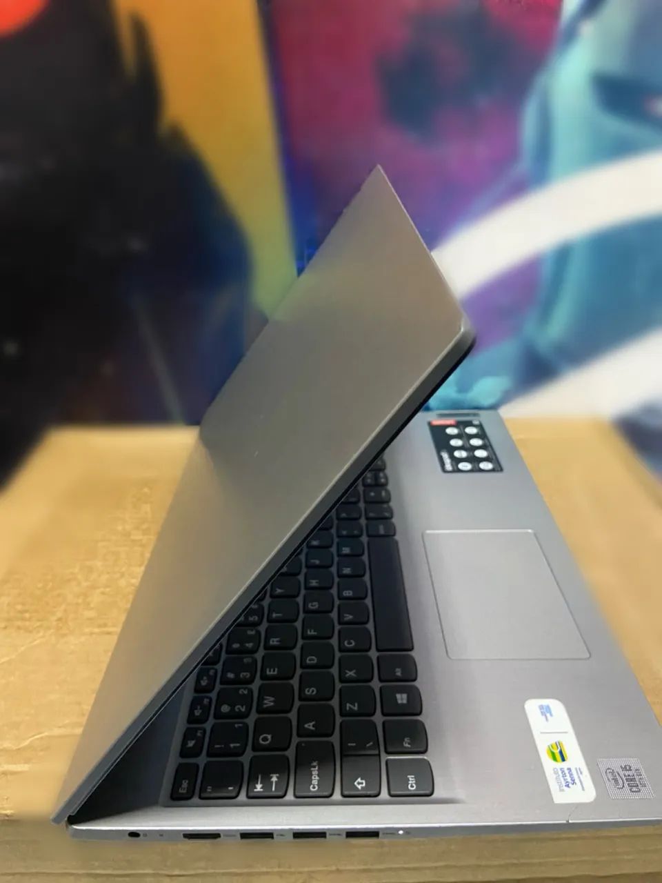 Notebook Lenovo i5 de 10 - Foto 2