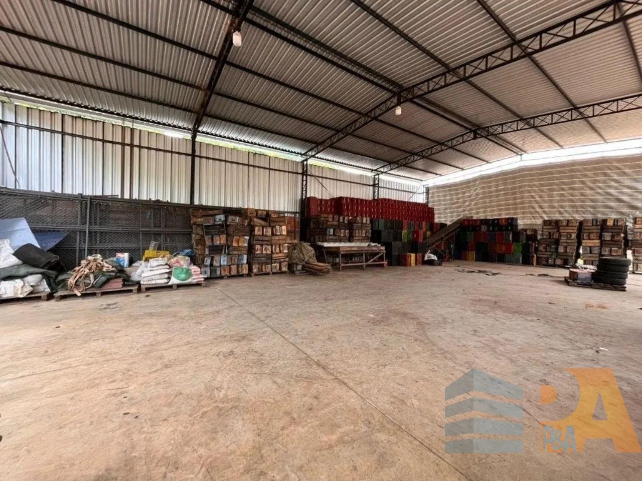 BARRACAO COMERCIAL em JAGUARIÚNA - SP, LOTEAMENTO SÃO PEDRO