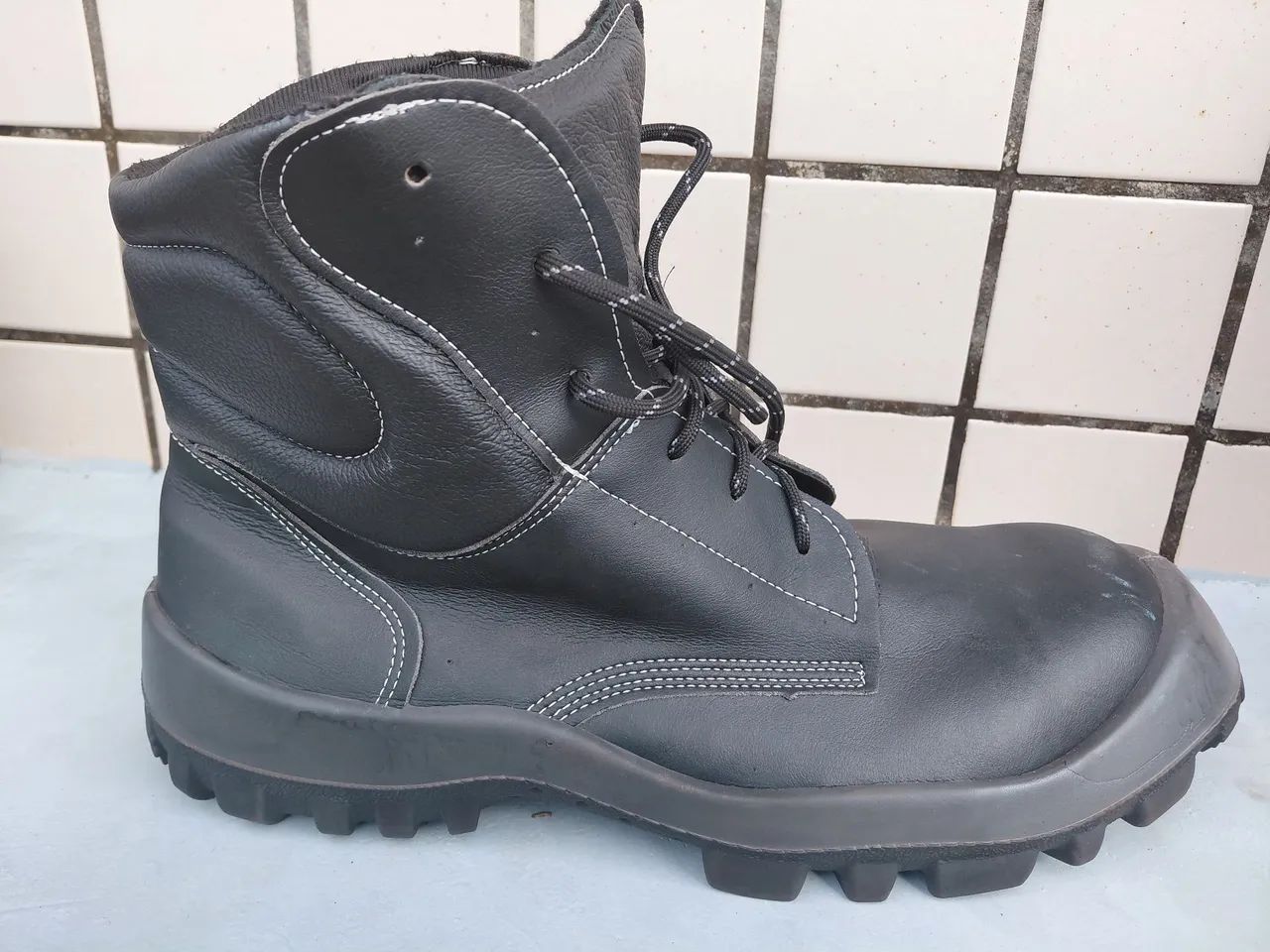 VENDO BOTA SAFETLINE TAM 48 - Foto 4