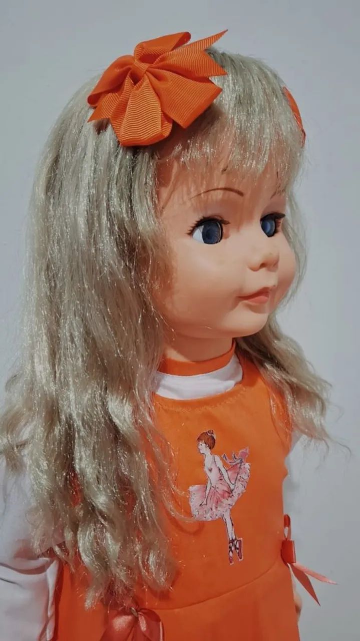 Boneca amiguinha da estrela com vestido laranja  - Foto 5