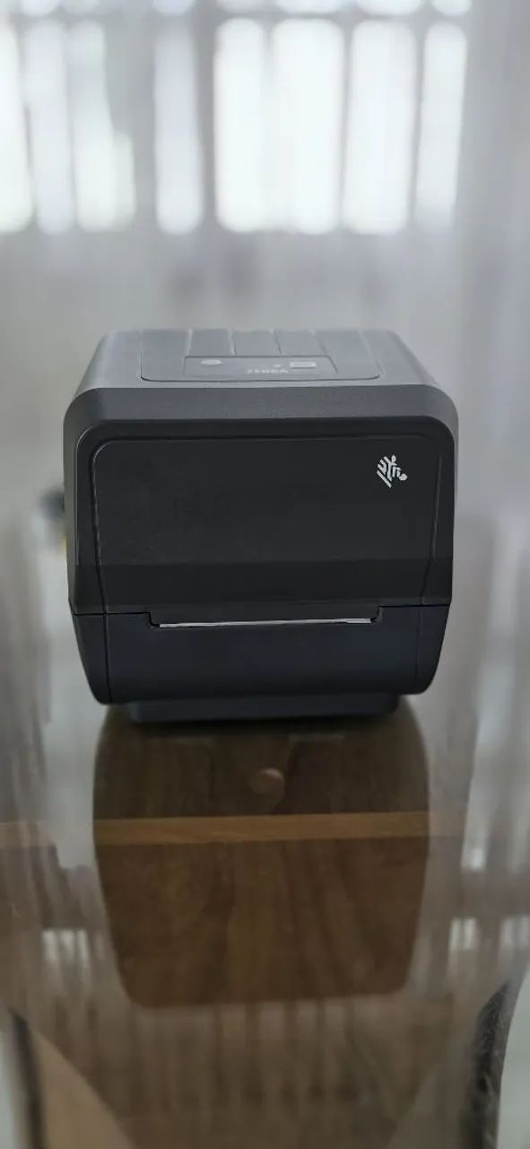 Impressora Térmica Zebra Zd220 com Papel e Ribbon - Foto 2