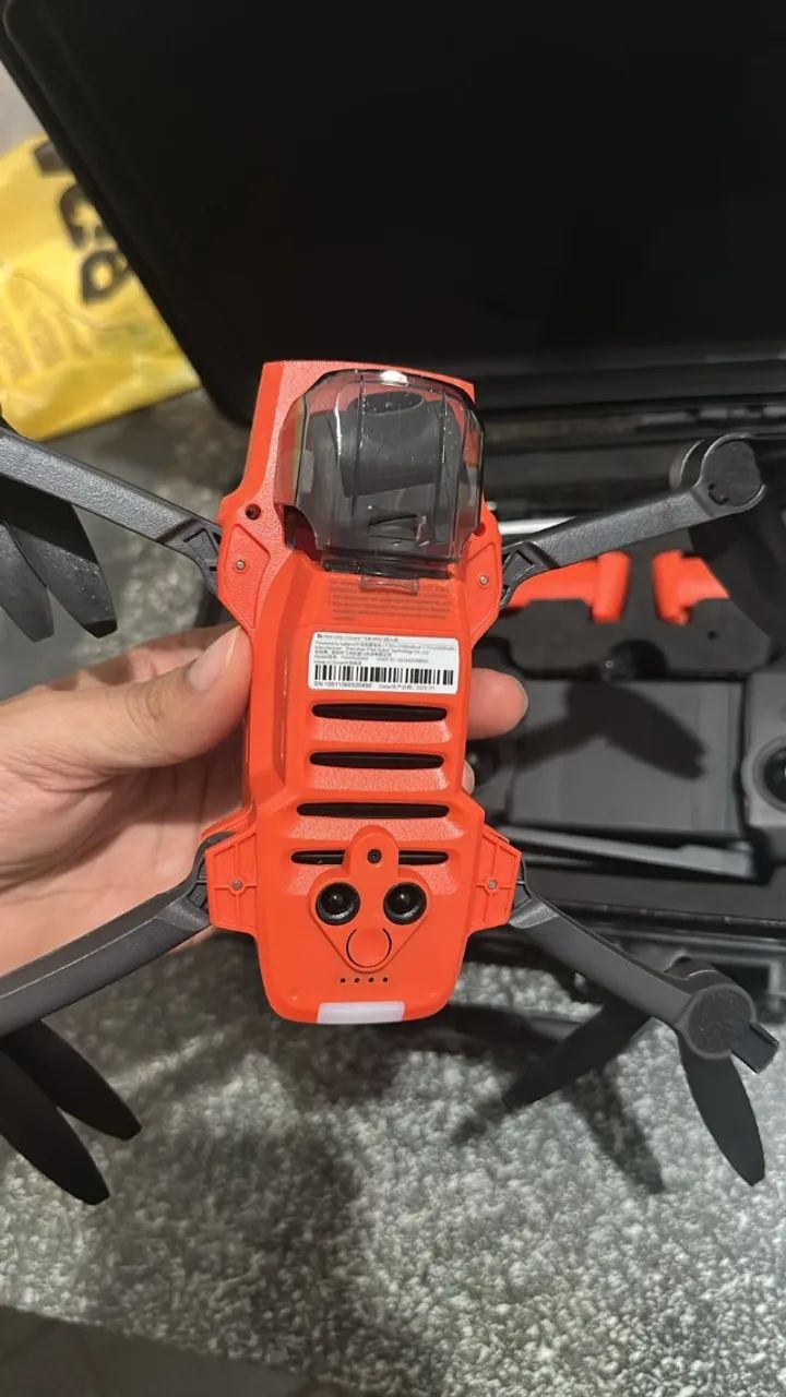 DRONE FIMI MINI 3 c/2 baterias + acessórios