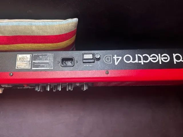 Teclado Nord Electro 4D 61 - Foto 5