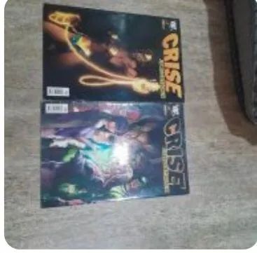 HQ Universo DC e Outras- 5 Edições  - Foto 3