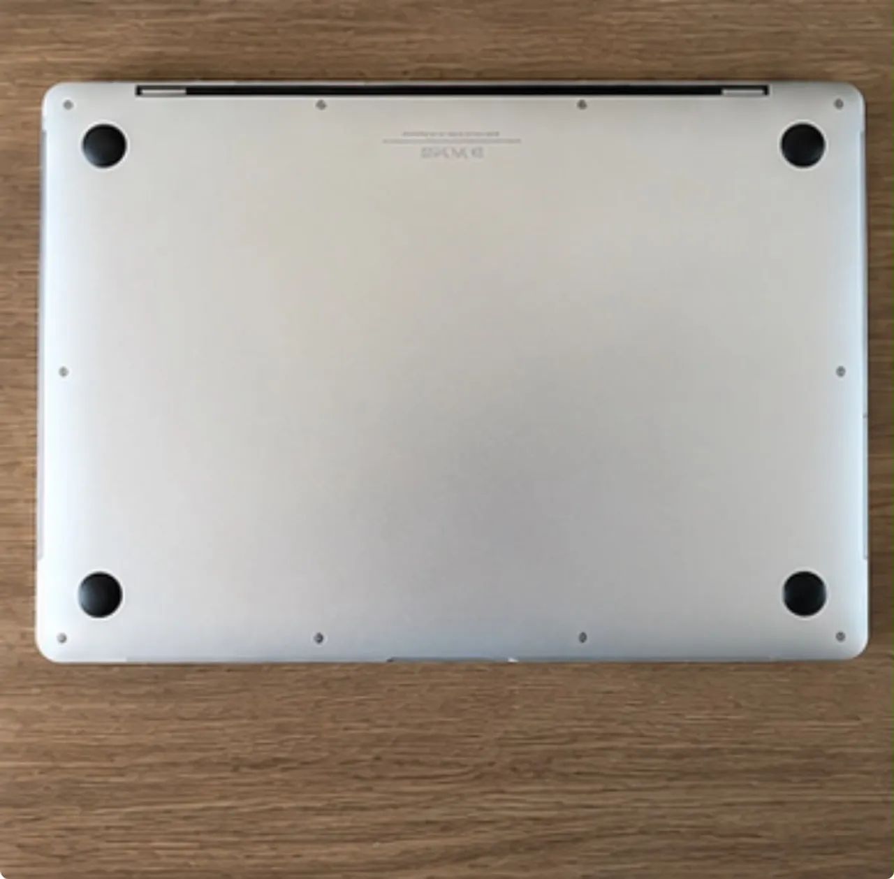 VENDO MacBook Pro 13" 2022 M2 - Prata | Original  - Foto 3