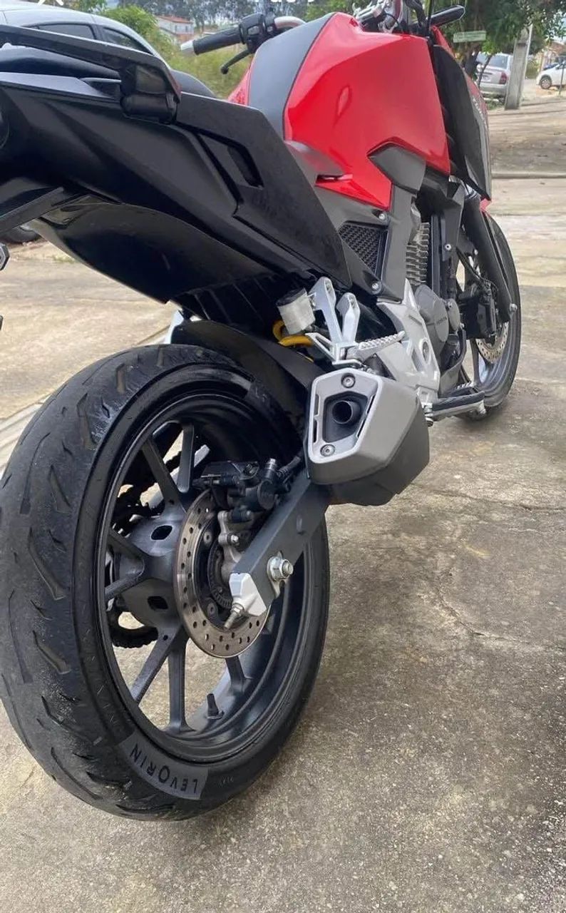 Honda CB Twister 300F - Foto 5