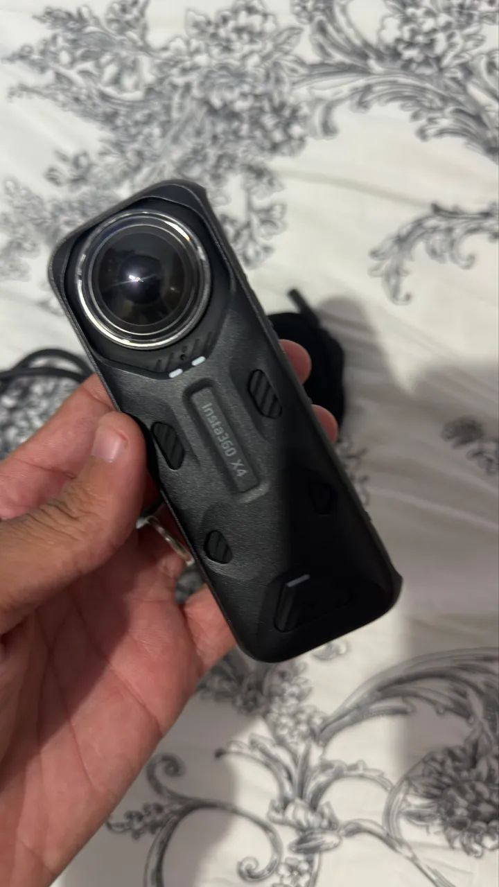Insta 360 x4  - Foto 5