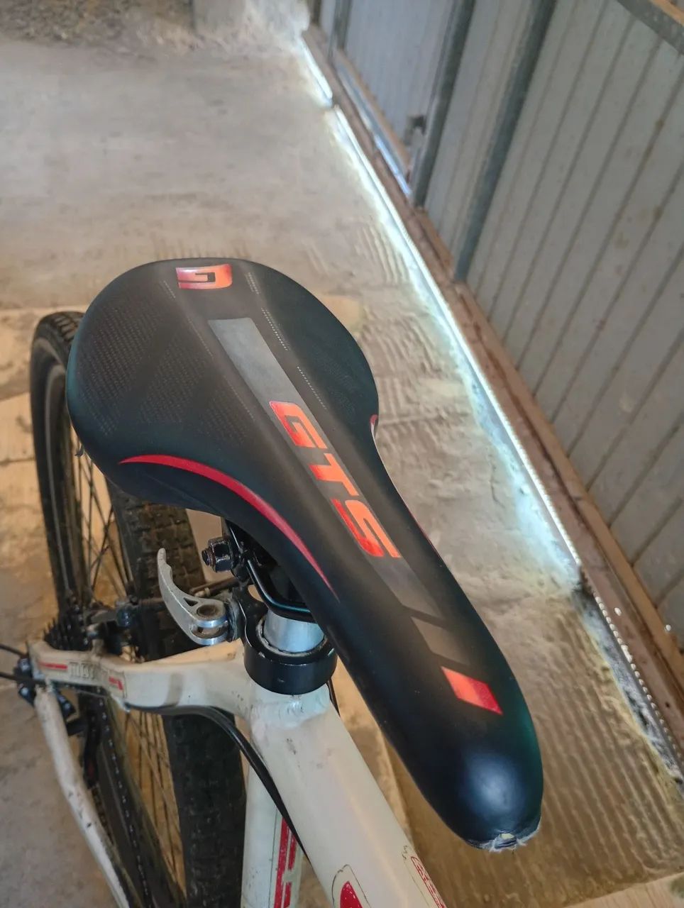 Vendo está bicicleta  - Foto 2