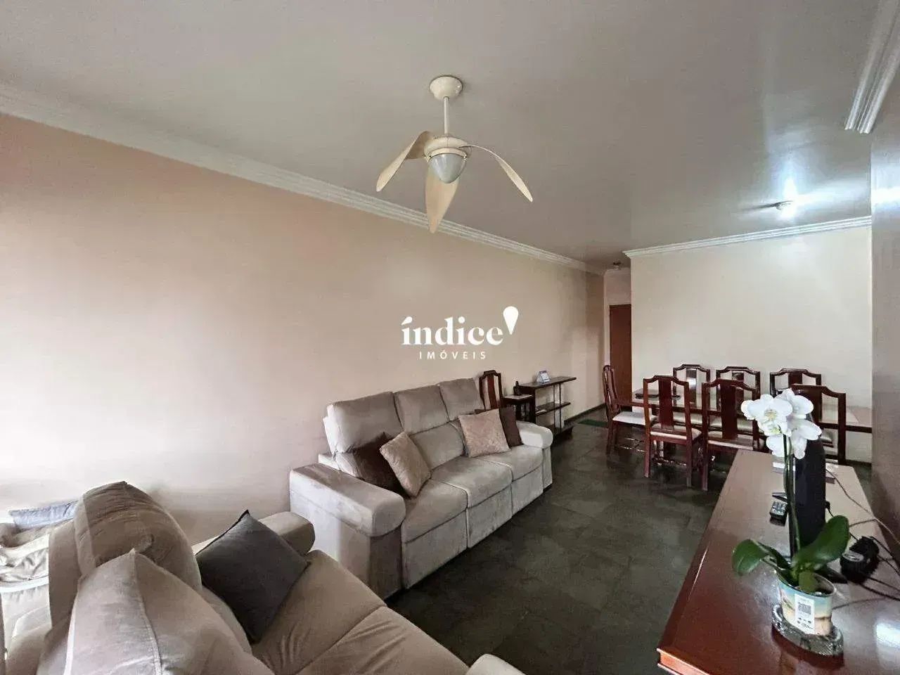 Apartamento no Bairro Centro, 3 quartos, 1 suíte, 2 vagas, Edifício Ilha Bela - Foto 5