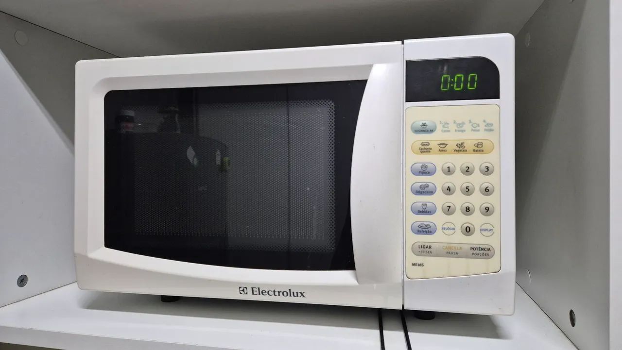 Microondas Electrolux 17l ME18S