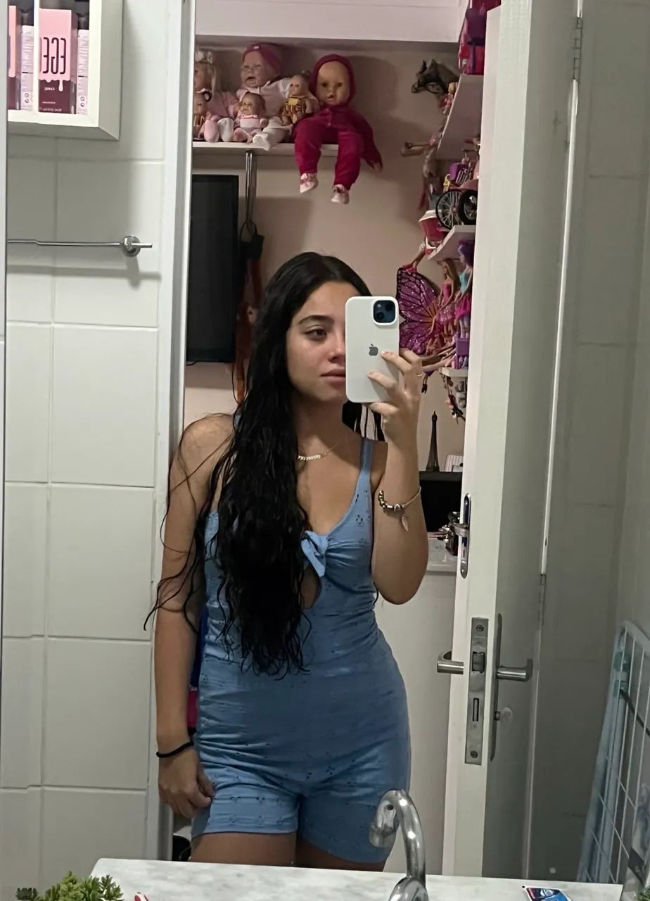 Macacão azul usei poucas vezes 
