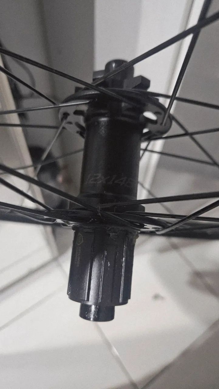 Par de rodas novas Specialized assimétricas boost HG  - Foto 6