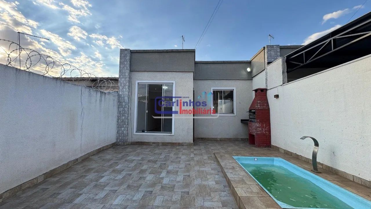 Casa com 3 quartos e Piscina no bairro Cidade Nova em Igarapé-MG