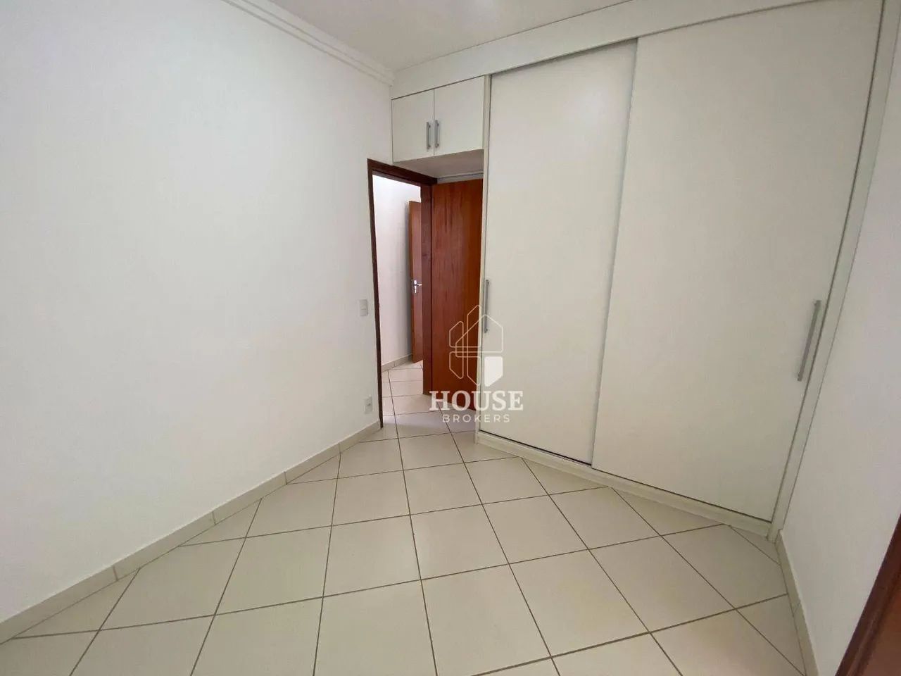 Apartamento com 3 dormitórios para alugar, 74 m² por R$ 2.190,00/mês - Edificio Serra Dour - Foto 5