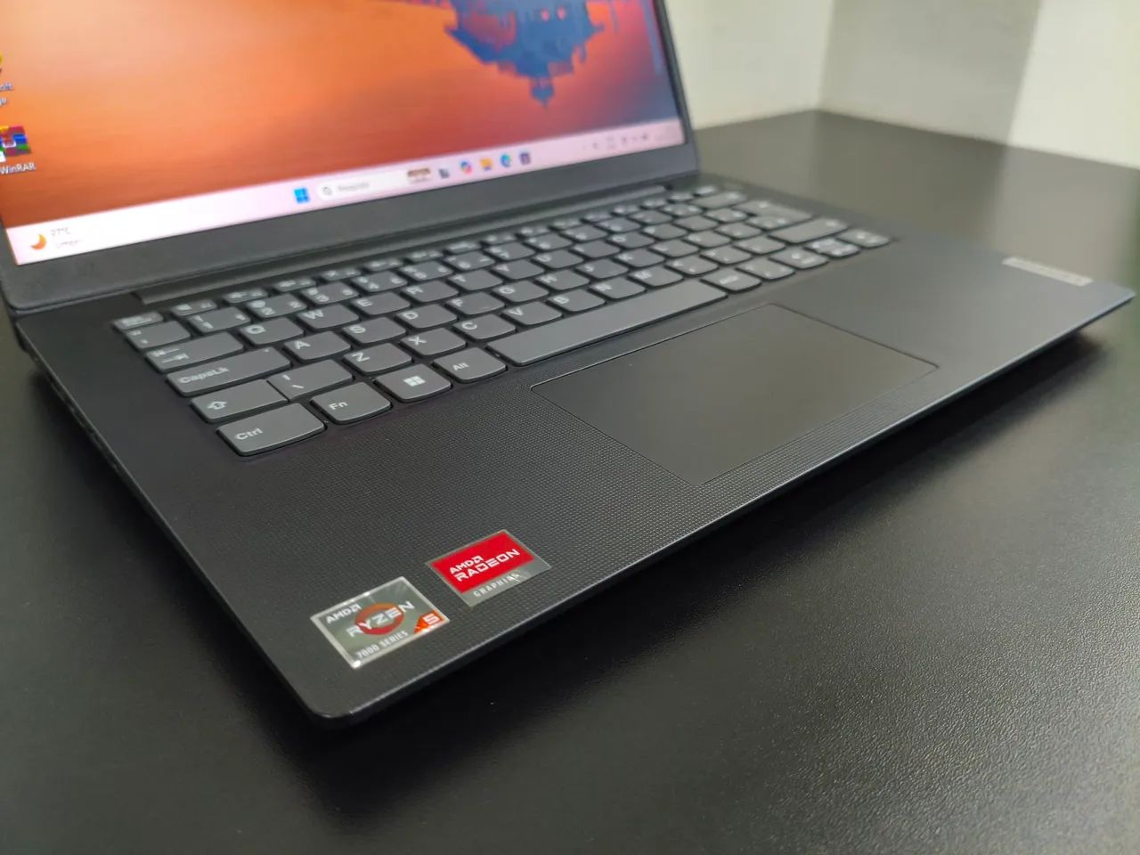 Notebook Lenovo V14 Ryzen 5 (GPU 2GB) troco  - Foto 2