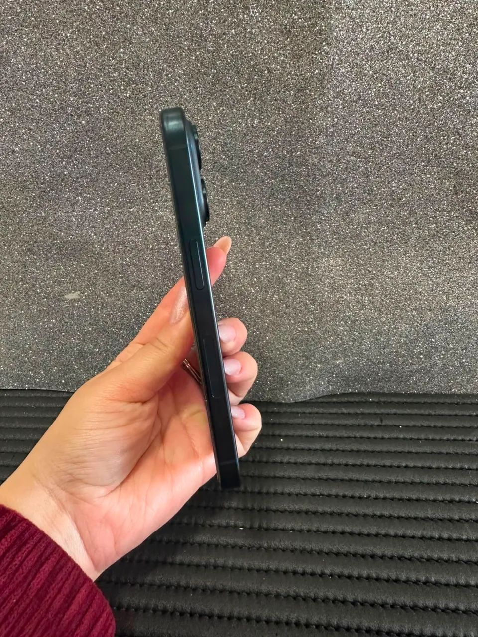 IPHONE 15 PRO *256GB* AZUL BATERIA 85% 3199,00 - Foto 4