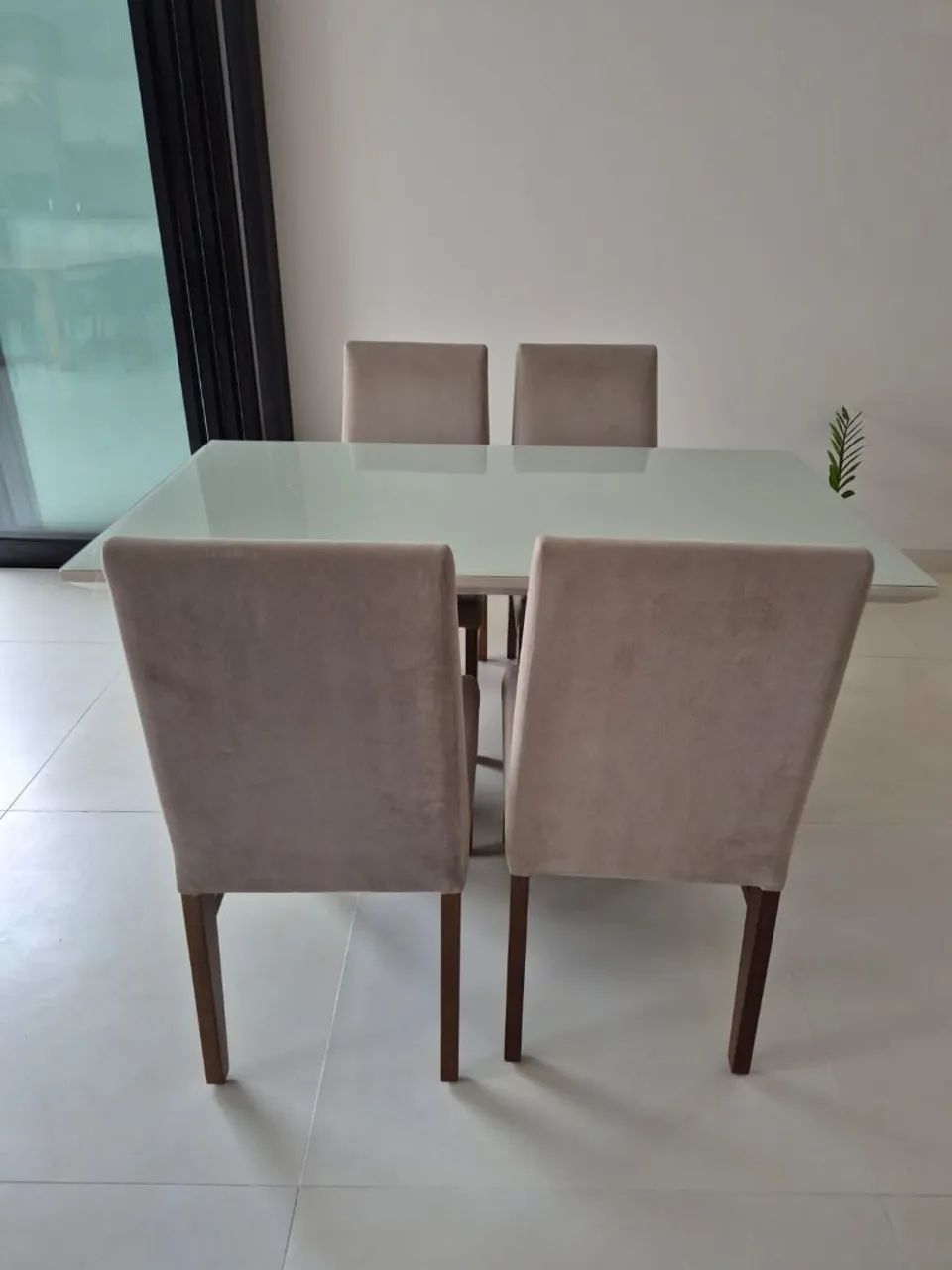 Mesa e cadeiras da Jacaúna 