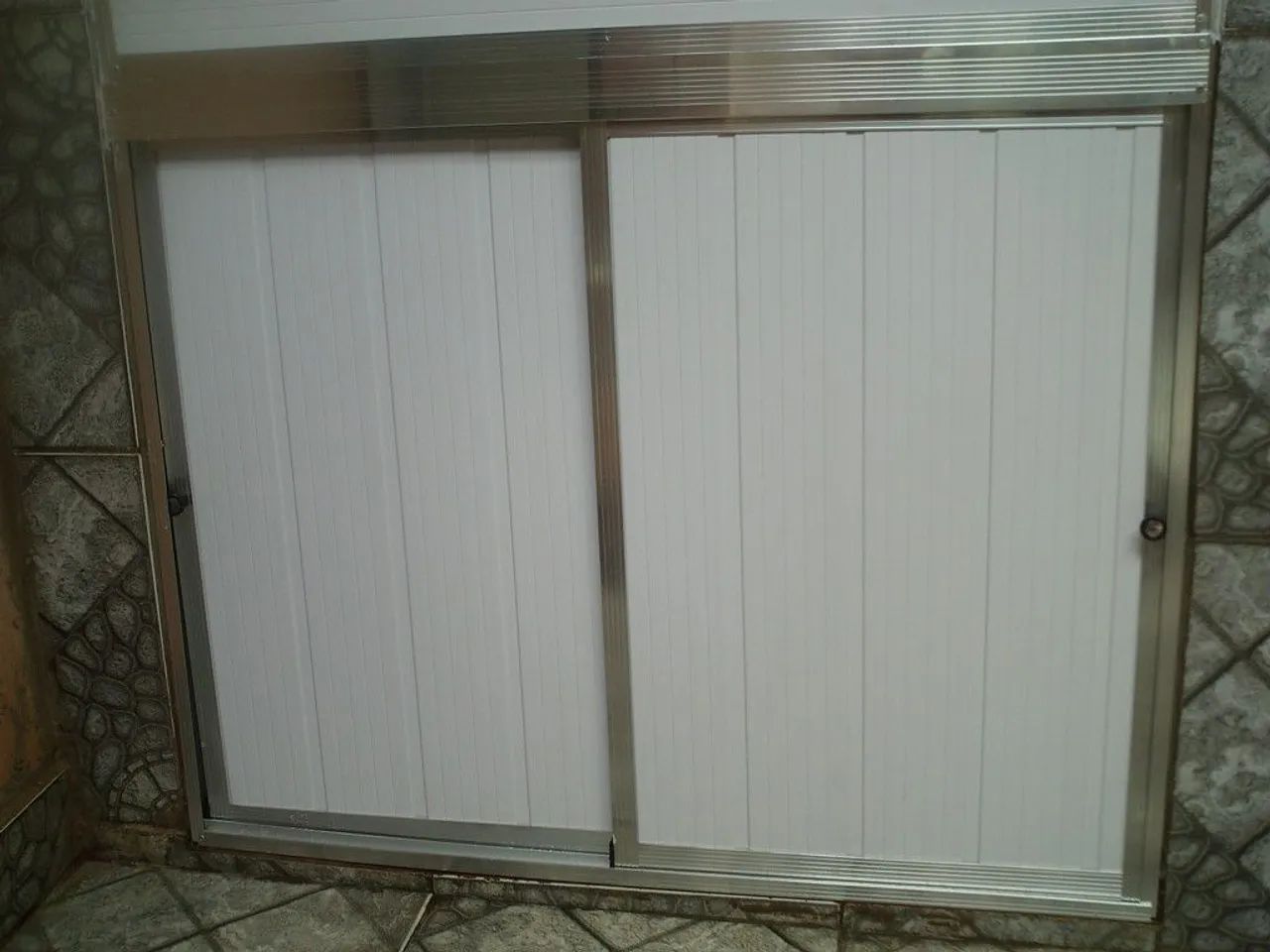 Fechamento de pia em PVC  - Foto 4